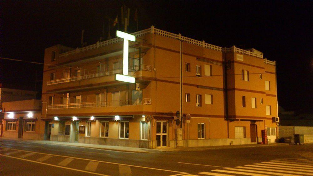סנטיאגו דה לה ריברה Hotel Trabuco מראה חיצוני תמונה